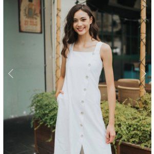 FLOY BUTTON MIDI DRESS IN WHITE